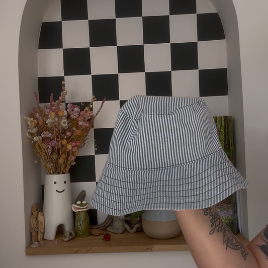 Bucket hat 4-7y