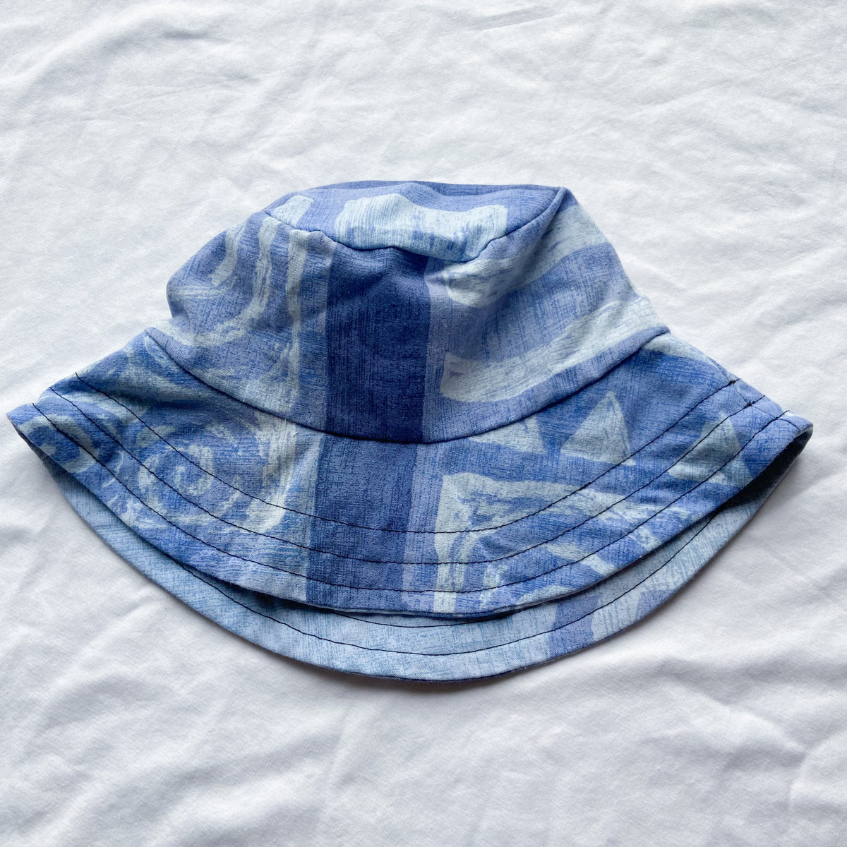 Bucket hat 4-7y